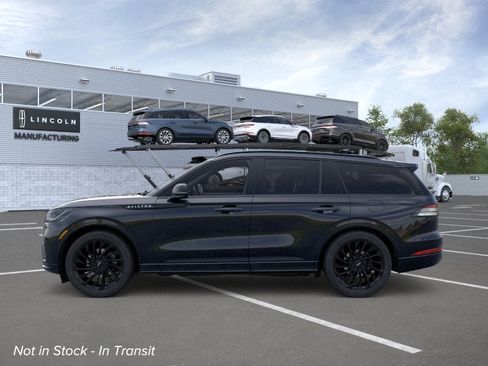 New 2026 Lincoln Aviator Reserve AWD/4WD image 3