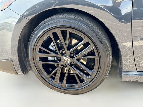 Used 2025 Toyota Camry SE w/ Multimedia Upgrade Package image 41