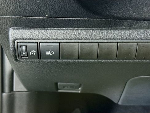 Certified 2025 Toyota Corolla LE FWD image 19