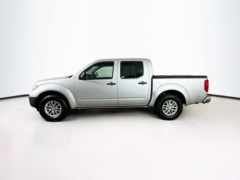 Used 2014 Nissan Frontier SV RWD image 4