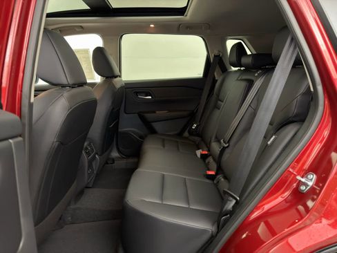 New 2026 Nissan Rogue SV FWD image 16