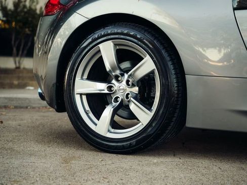 Used 2009 Nissan 370Z Coupe image 47