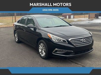 Used 2015 Hyundai Sonata SE w/ Option Group 09