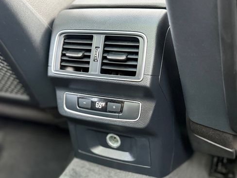 Used 2018 Audi Q5 2.0T Premium w/ Convenience Package image 42