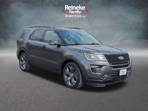 Used 2018 Ford Explorer Sport w/ Equipment Group 401A AWD/4WD image 3