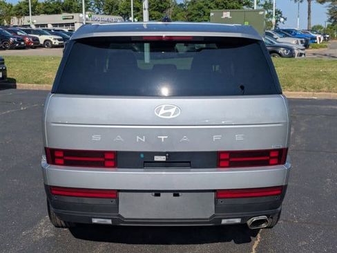 Certified 2026 Hyundai Santa Fe SE AWD/4WD image 5