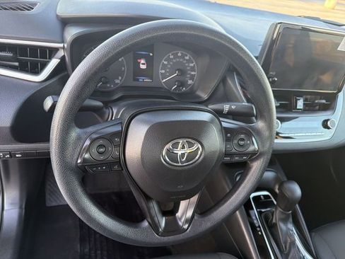 Used 2024 Toyota Corolla LE image 15