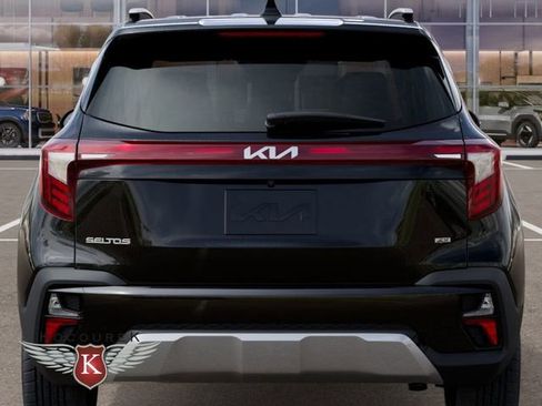 New 2026 Kia Seltos SX w/ SX Sunroof Package image 13