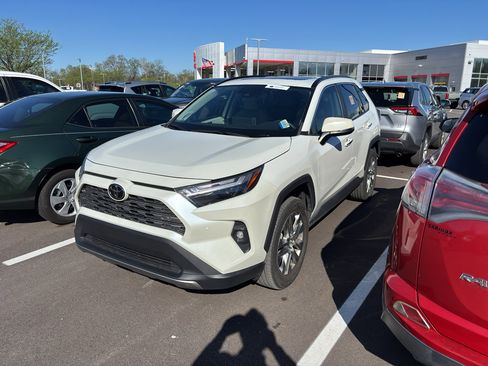 Used 2022 Toyota RAV4 Limited w/ Limited Grade Weather Package image 2