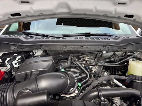 Used 2025 Ford F350 Lariat w/ Lariat Ultimate Package AWD/4WD image 21