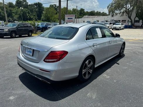 Used 2018 Mercedes-Benz E 300 image 6
