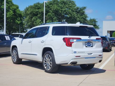 Certified 2023 GMC Acadia Denali w/ Denali Ultimate Package FWD image 4