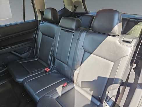 Used 2019 Volkswagen Atlas SE AWD/4WD image 13