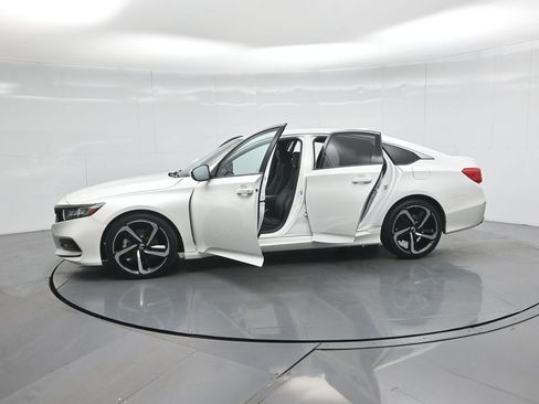 Used 2019 Honda Accord Sport image 35