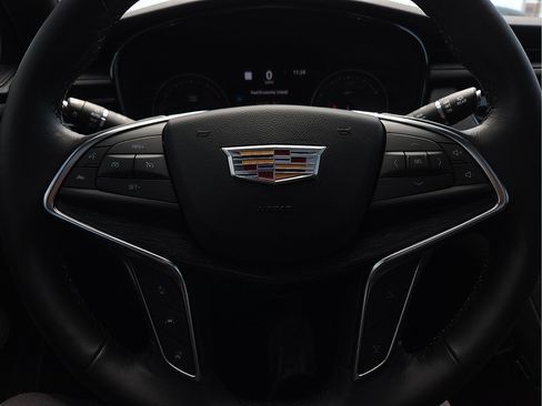Used 2023 Cadillac XT5 Premium Luxury w/ Technology Package FWD image 19