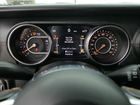 Used 2021 Jeep Wrangler Unlimited Sahara image 15