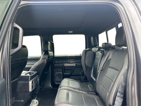 Used 2019 Ford F150 Raptor w/ Equipment Group 802A Luxury AWD/4WD image 7