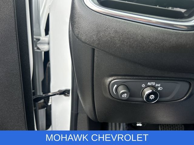 Used 2023 Chevrolet Equinox LT AWD/4WD image 17