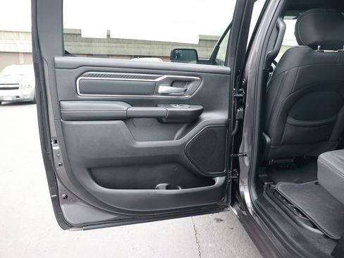 New 2026 RAM 1500 4x4 Crew Cab image 30