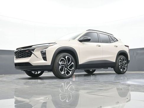 New 2026 Chevrolet Trax RS w/ Driver Confidence Package image 55