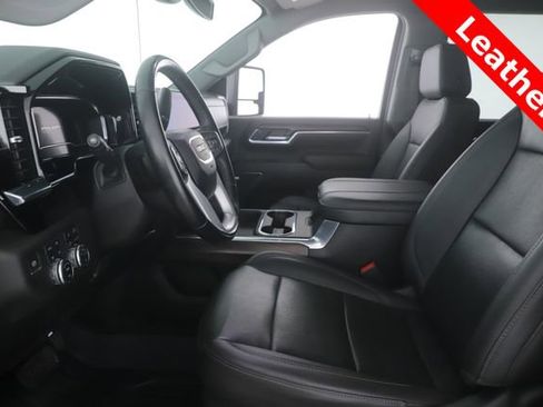 Used 2024 GMC Sierra 2500 SLT w/ SLT Premium Package AWD/4WD image 16