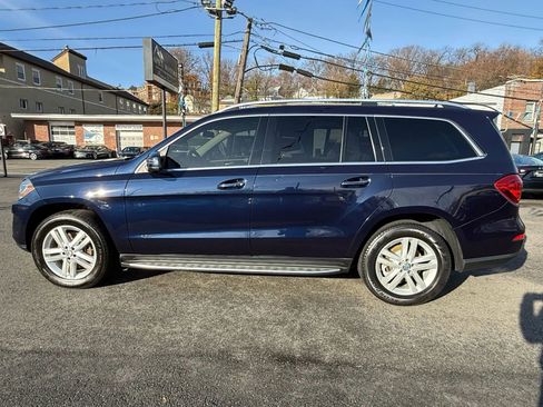 Used 2015 Mercedes-Benz GL 450 4MATIC image 4