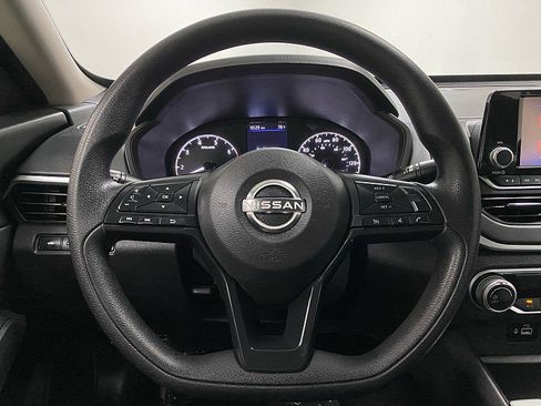 Used 2023 Nissan Altima 2.5 S image 17