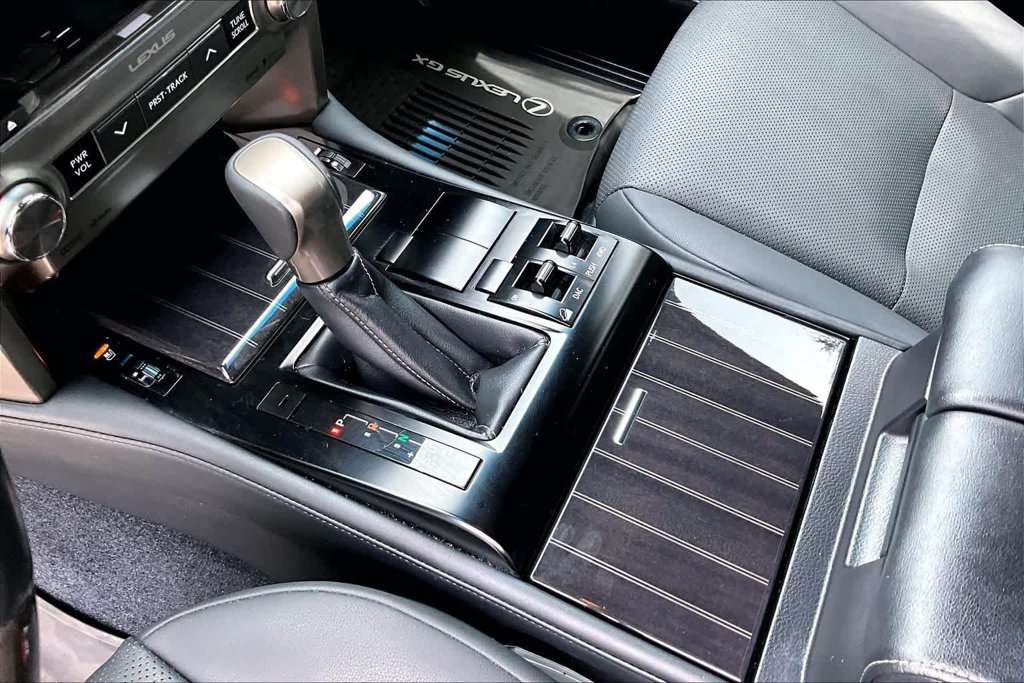 Used 2021 Lexus GX 460 Premium AWD/4WD image 16