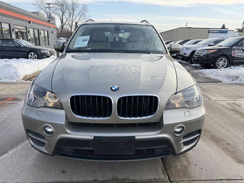 Used 2011 BMW X5 xDrive35i image 2