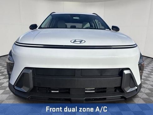 New 2026 Hyundai Kona SEL Sport AWD/4WD image 9