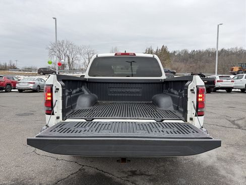 Used 2022 Nissan Frontier S w/ Technology Package image 28