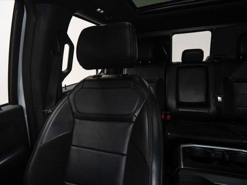 Used 2022 Ford F150 Raptor w/ Raptor 37 Performance Package AWD/4WD image 28