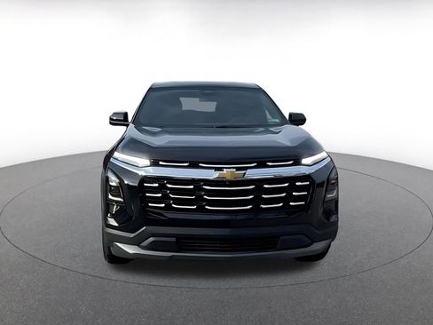 Used 2025 Chevrolet Equinox LT image 4