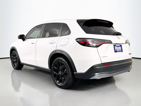 Certified 2023 Honda HR-V Sport image 7