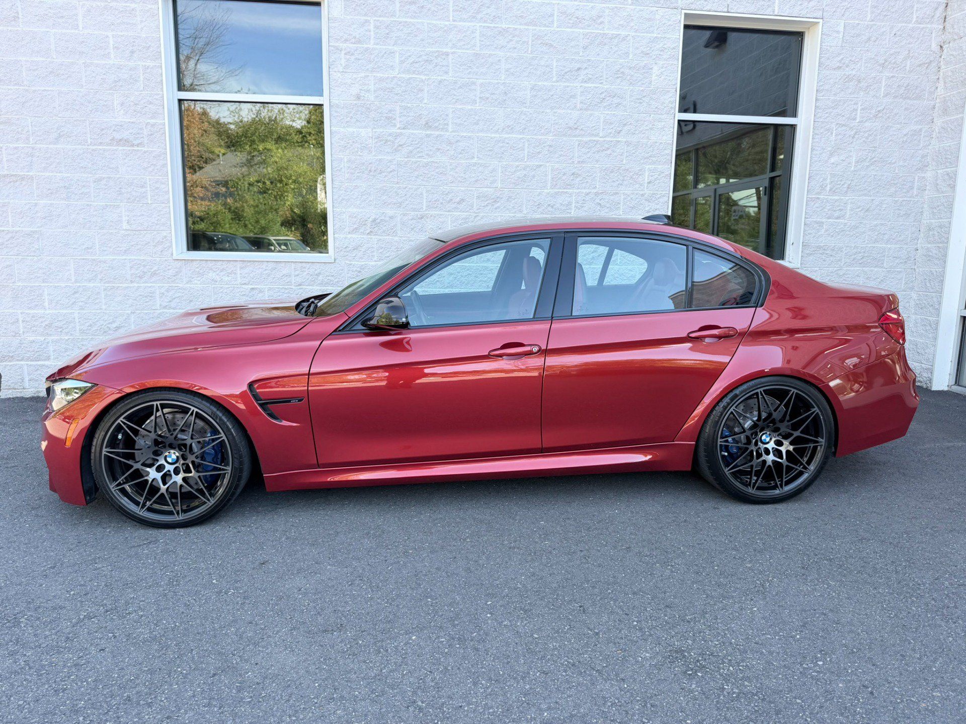 Used 2016 BMW M3 RWD image 4
