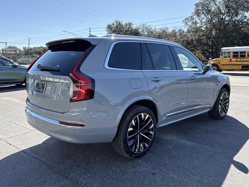 New 2026 Volvo XC90 B6 Plus w/ Protection Package Premier AWD/4WD image 5