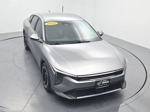 Certified 2025 Kia K4 EX FWD image 53
