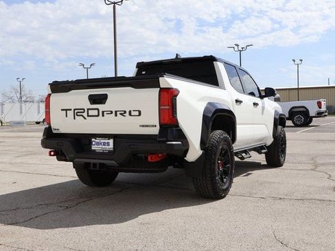 Used 2024 Toyota Tacoma TRD Pro image 7