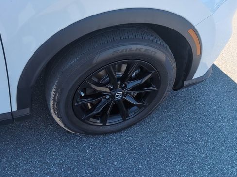 Used 2023 Honda CR-V Sport image 8