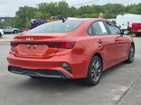 Used 2024 Kia Forte LXS FWD image 14
