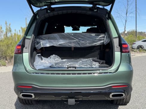 New 2026 Mercedes-Benz GLS 450 4MATIC image 13