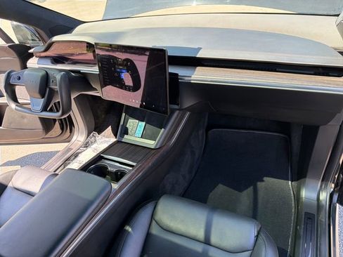 Used 2022 Tesla Model X AWD/4WD image 26