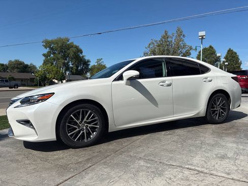 Used 2017 Lexus ES 350 FWD image 4