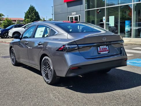 New 2026 Nissan Sentra SV w/ Floor Mat Package FWD image 3
