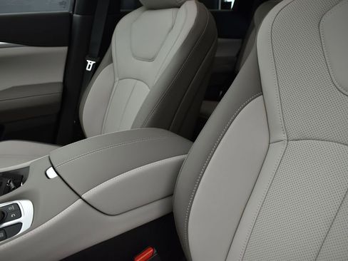 Certified 2026 INFINITI QX60 Pure w/ Cargo Package image 14