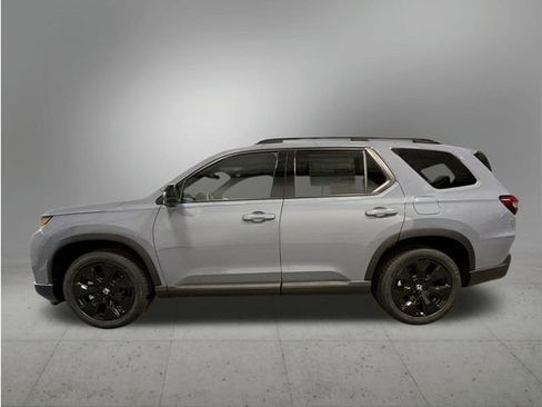 New 2026 Honda Pilot Black Edition image 2