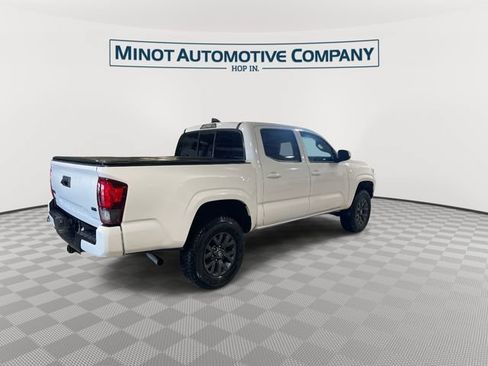 Used 2023 Toyota Tacoma SR AWD/4WD image 9