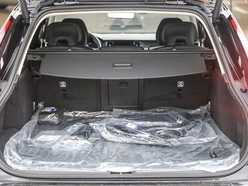 New 2025 Volvo V90 B6 Cross Country Plus w/ Protection Package Premier image 26