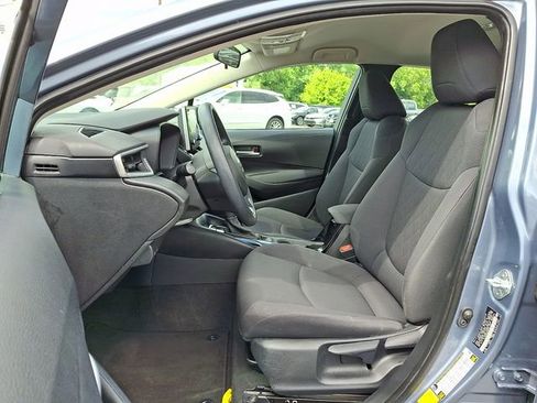 Used 2021 Toyota Corolla LE w/ Carpet Mat Package (TMS) FWD image 14