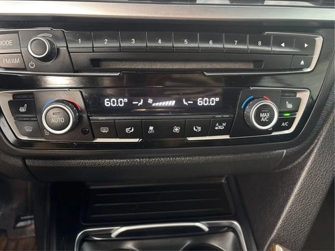 Used 2016 BMW 428i xDrive Convertible AWD/4WD image 34